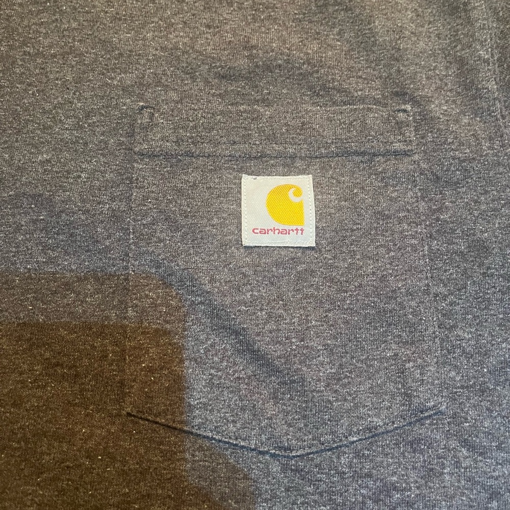 Carhartt Men's Dark Gray T-Shirt Sz. M Loose fit - Picture 2 of 3
